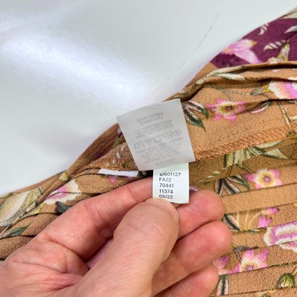 LOFT Size 10 Pleated Floral Skirt Brown Burgundy Floral Print Side Zip - Picture 8 of 8